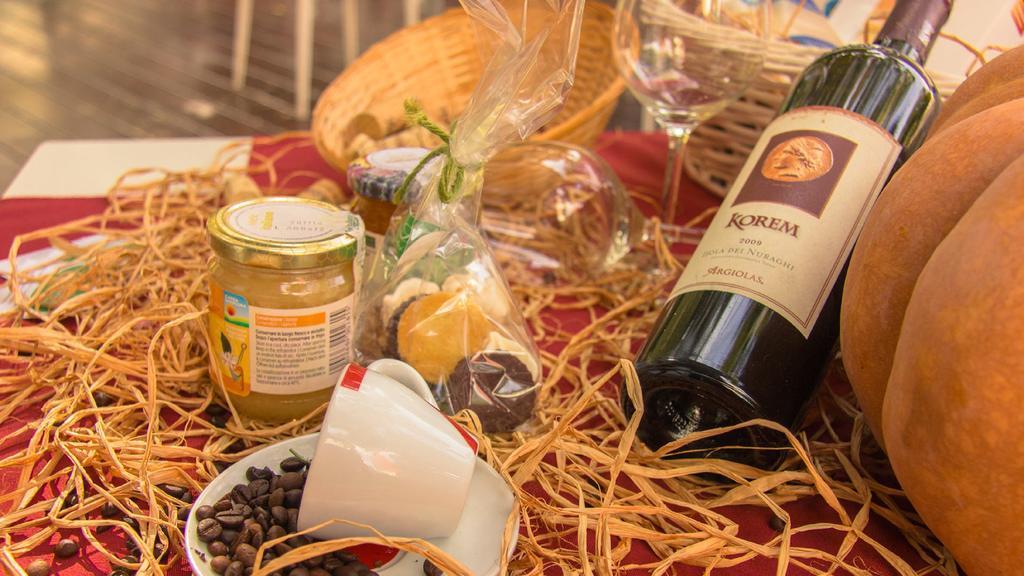 Locanda Dei Buoni E Cattivi 칼리아리 외부 사진